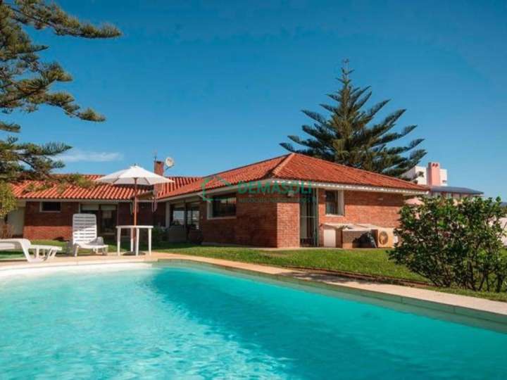 Casa en venta en Rambla General Artigas, Punta Del Este