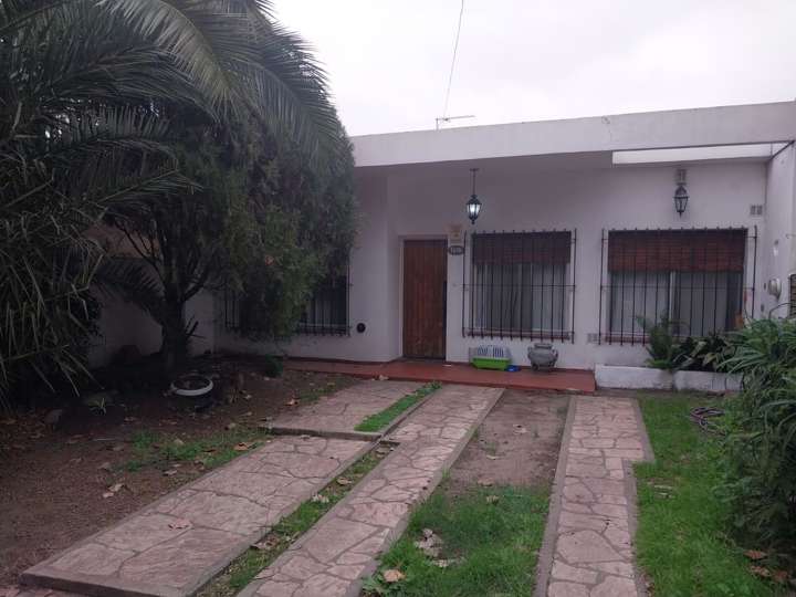 Casa en venta en 199 Martiniano Chilavert, 199, Buenos Aires