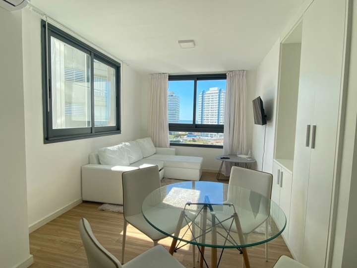 Apartamento en venta en Carlos Vaz Ferreira, Punta Del Este