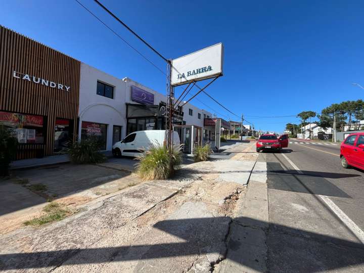 Comercial / Tienda en alquiler en Avenida Eduardo Víctor Haedo, Maldonado