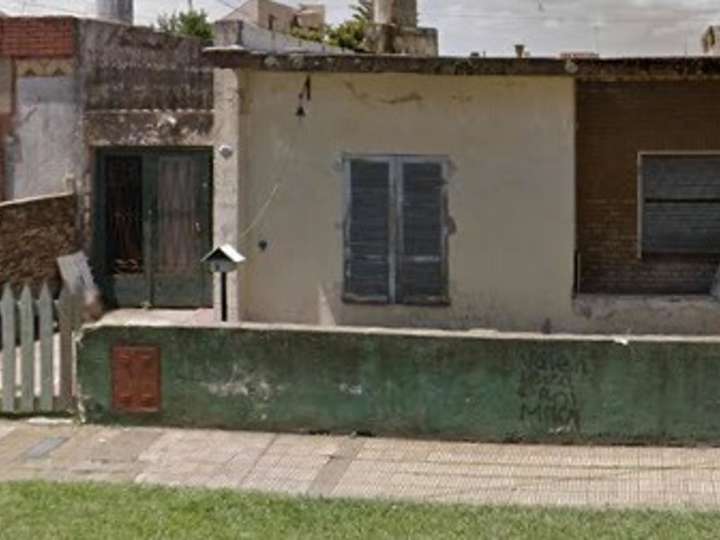 Terreno en venta en Monseñor José Marcón, 634, Villa Luzuriaga