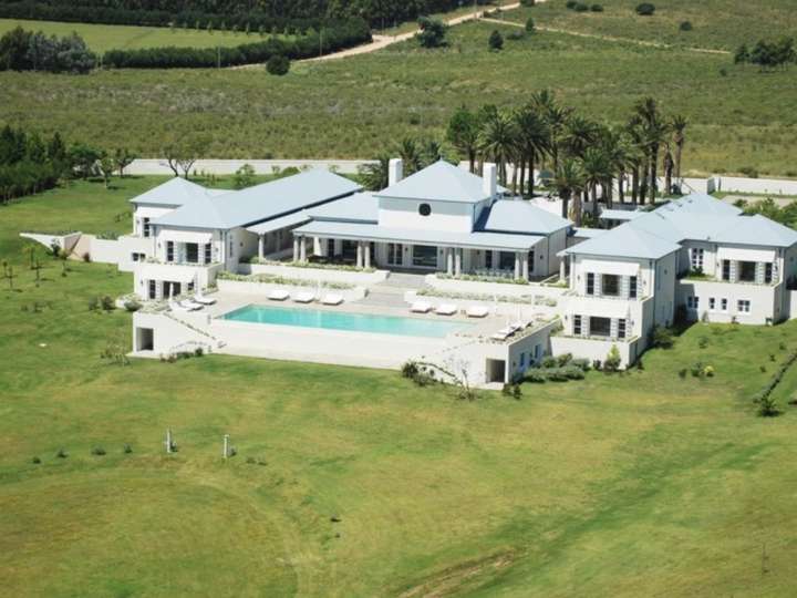 Casa en venta en El Tesoro