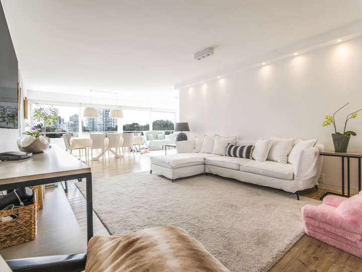 Apartamento en venta en Punta Del Este