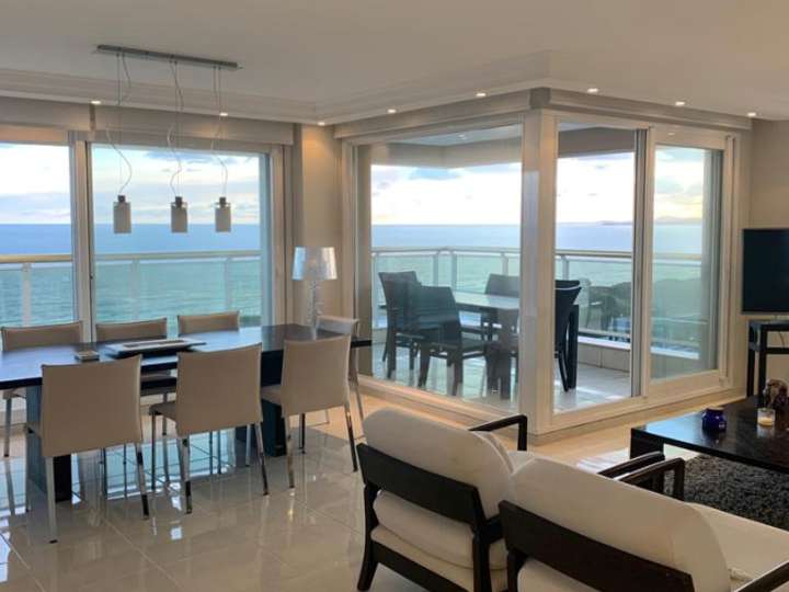 Apartamento en venta en Punta Del Este