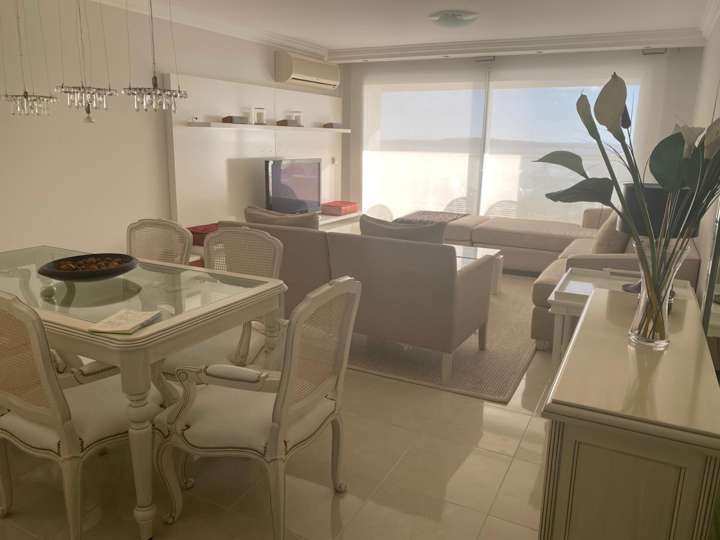 Apartamento en venta en Punta Del Este