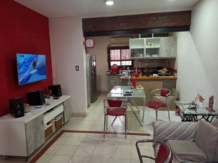 Casa en venta en General Arenales, 668, Buenos Aires