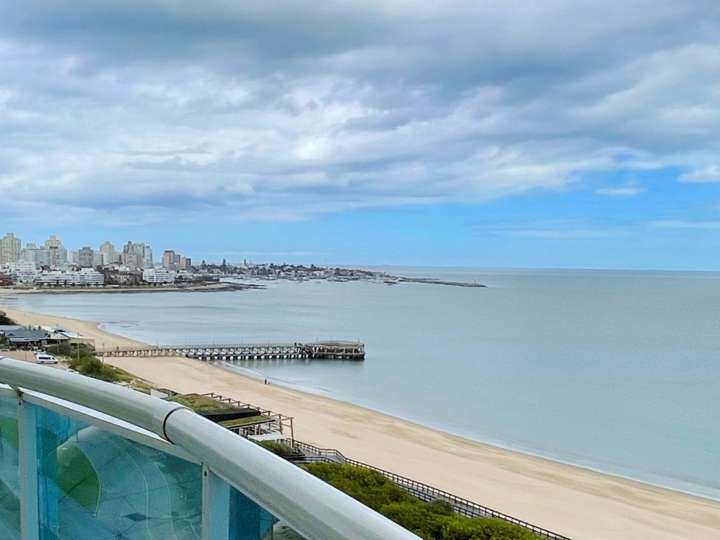 Apartamento en venta en Rambla Doctor Claudio Williman, Punta Del Este
