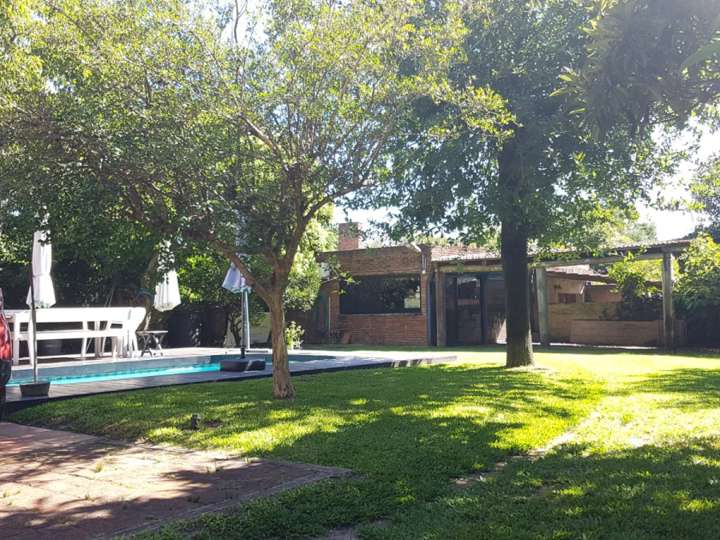 Casa en venta en Las Camelias, Maldonado