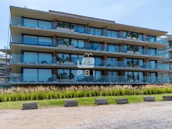 Apartamento en venta en Pinares, Maldonado