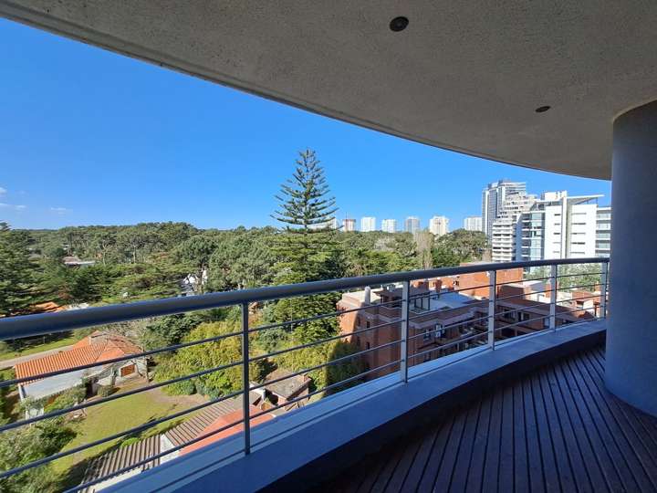 Apartamento en venta en Avenida Franklin Delano Roosevelt, Punta Del Este