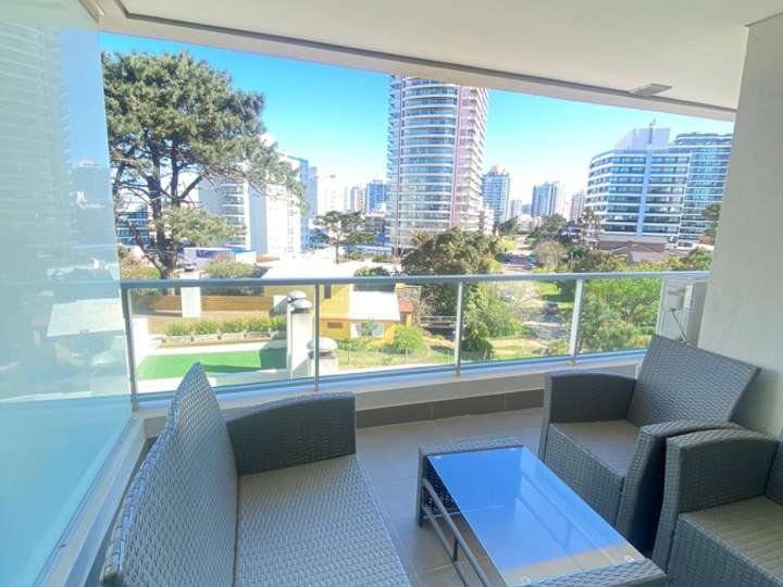 Apartamento en venta en Juana de América, Punta Del Este