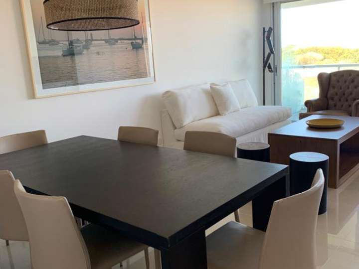 Apartamento en venta en Punta Del Este