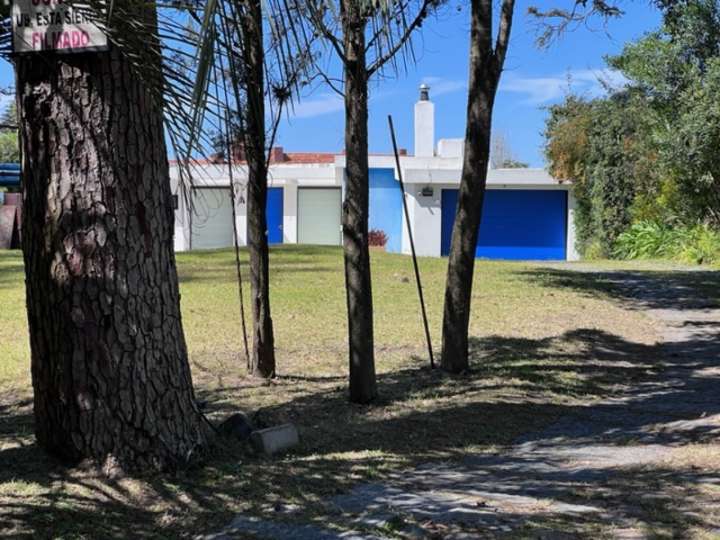 Casa en venta en Pinares, Maldonado