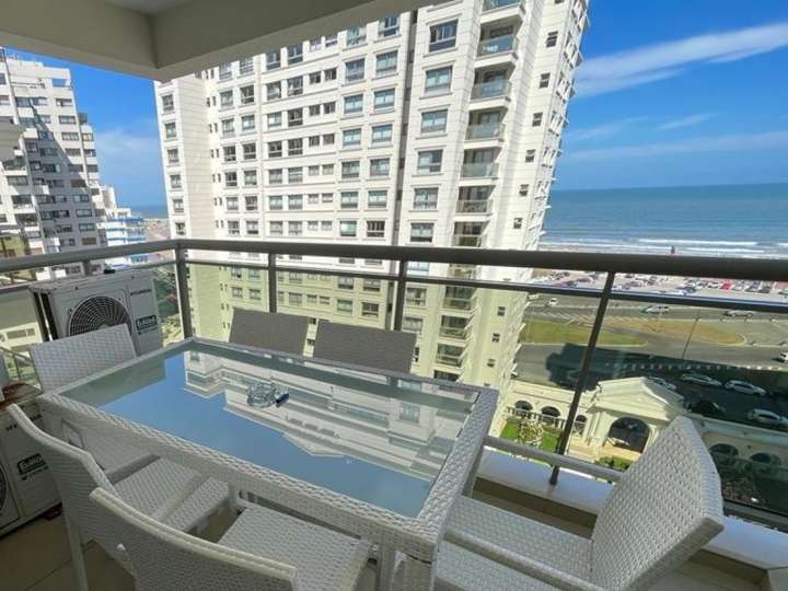 Apartamento en venta en Punta Del Este