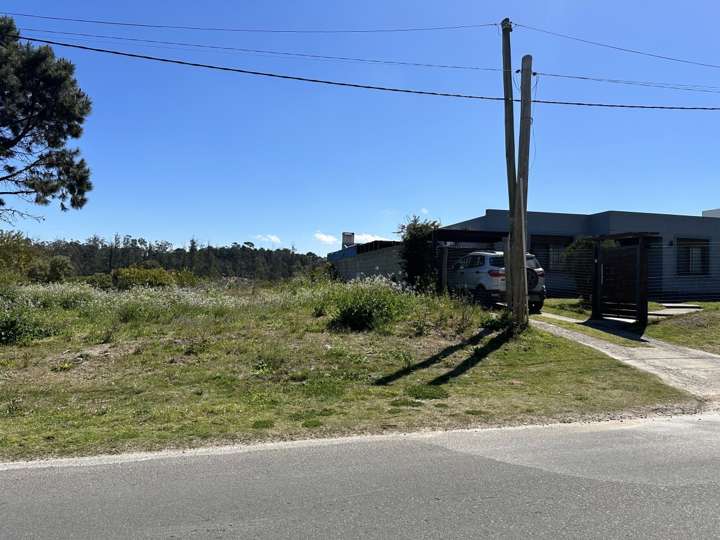 Terreno en venta en Cruz del Sur, Maldonado