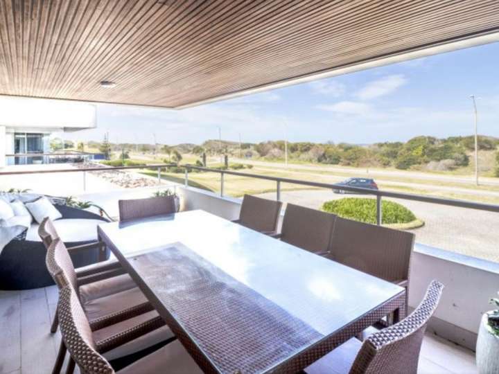 Apartamento en venta en Punta Del Este