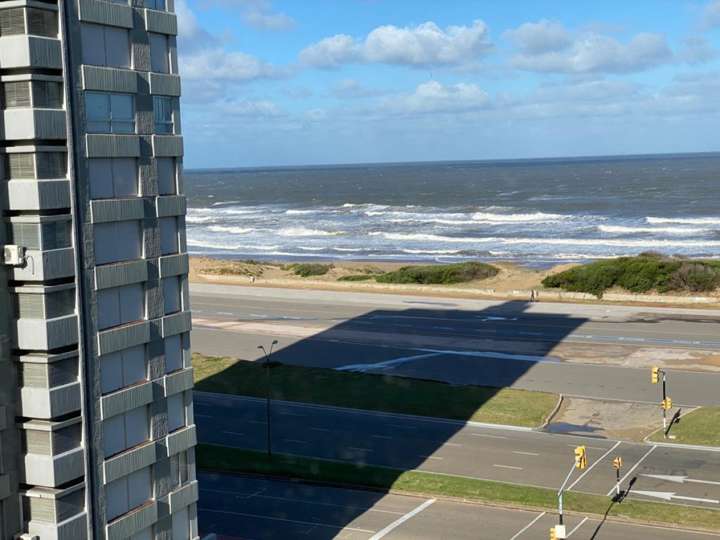Apartamento en alquiler en Punta Del Este