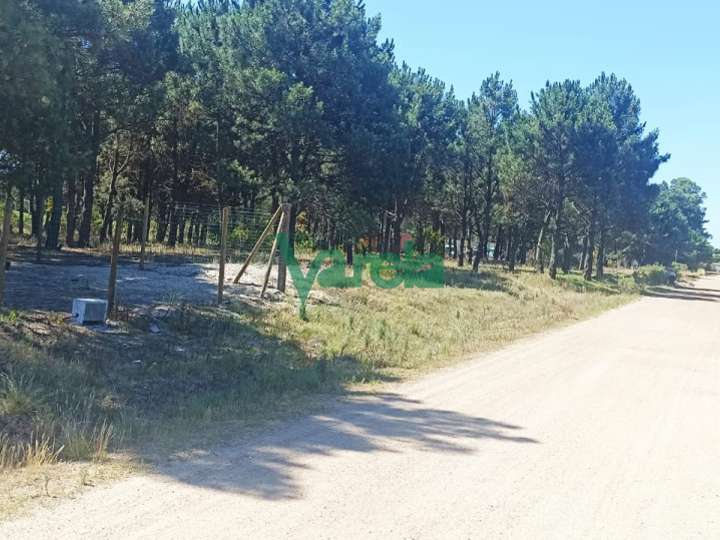 Terreno en venta en Lomas de Solymar, Canelones