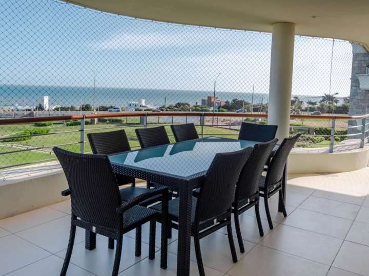 Apartamento en venta en Punta Del Este