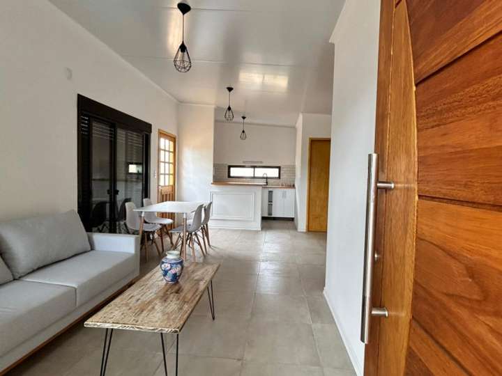 Casa en venta en Rosita Melo, El Tesoro