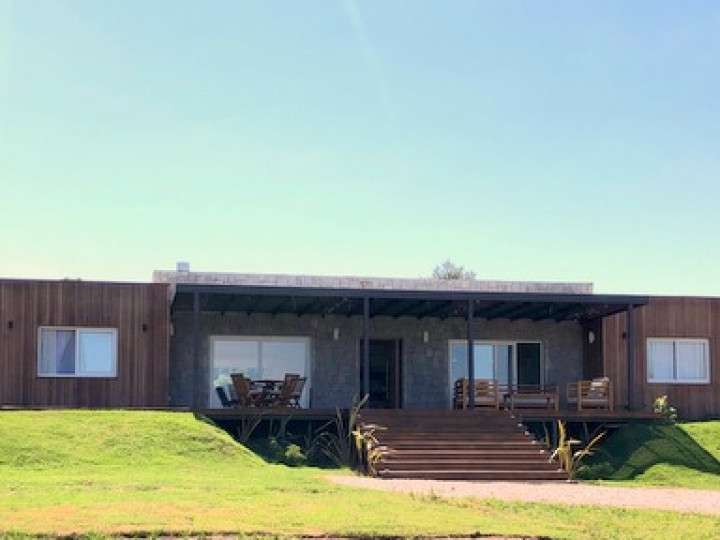 Casa en venta en Ruta 104 Doctor Alejandro Atchugarry, Maldonado