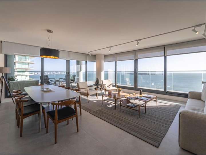 Apartamento en alquiler en Punta Del Este