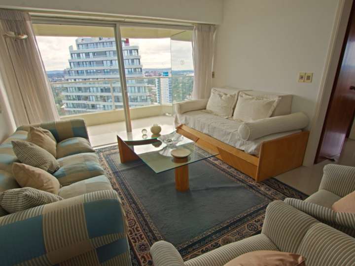 Apartamento en venta en Punta Del Este