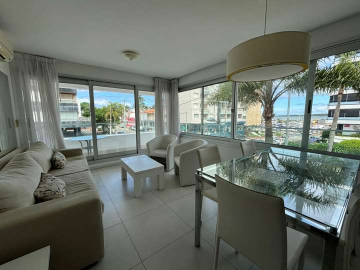 Apartamento en venta en Los Arrecifes (Calle 25), Punta Del Este