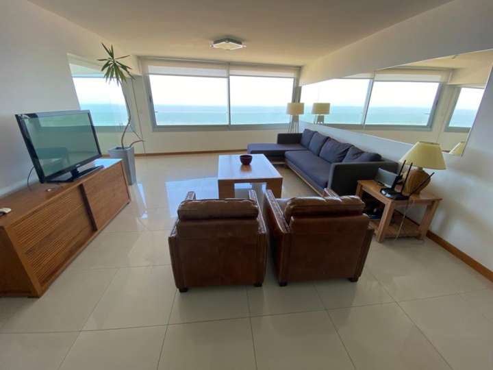Apartamento en venta en Punta Del Este