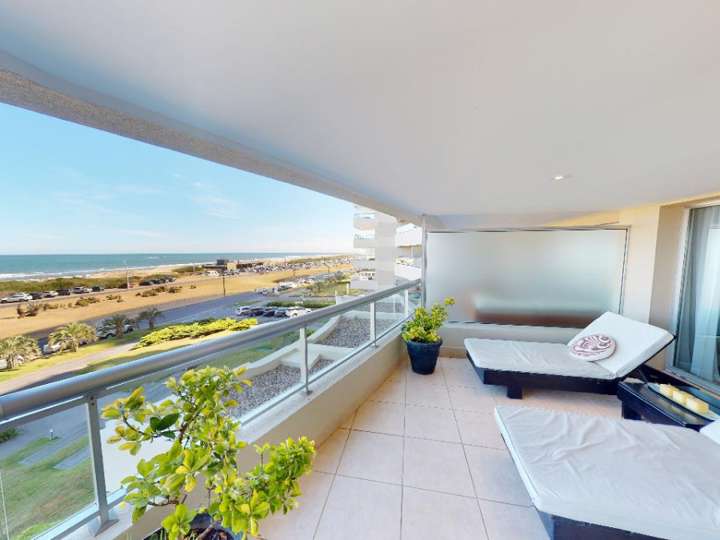 Apartamento en venta en Punta Del Este
