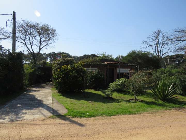 Casa en venta en Los Guayabos, Maldonado