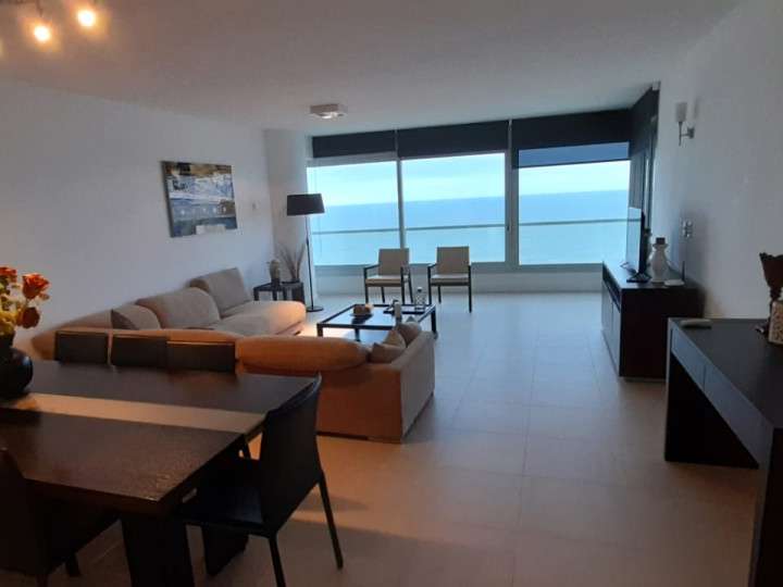 Apartamento en venta en Punta Del Este