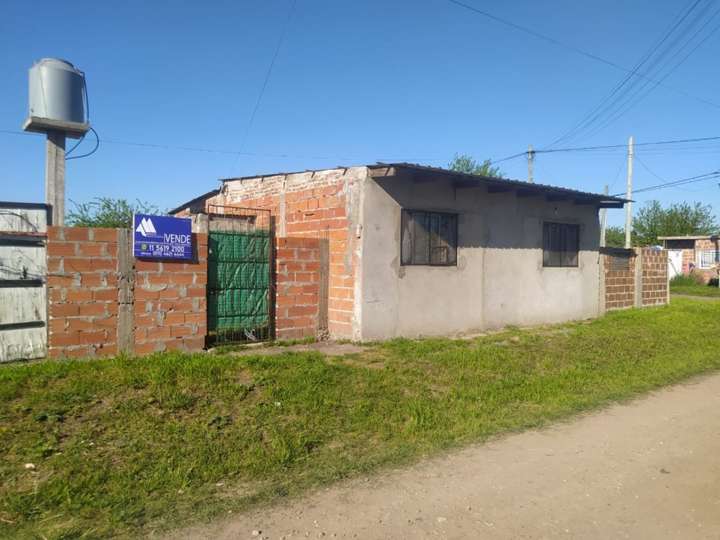 Casa en venta en Ipiranga, 4795, Mariano Acosta