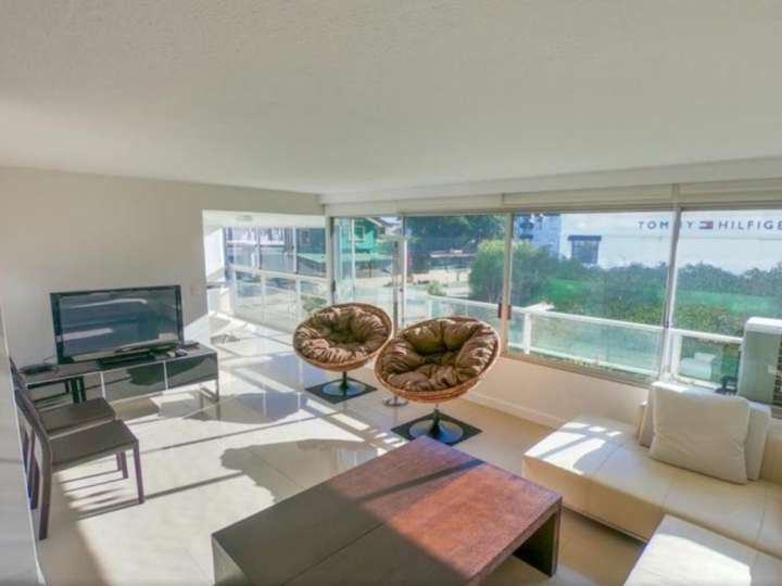 Apartamento en venta en Punta Del Este