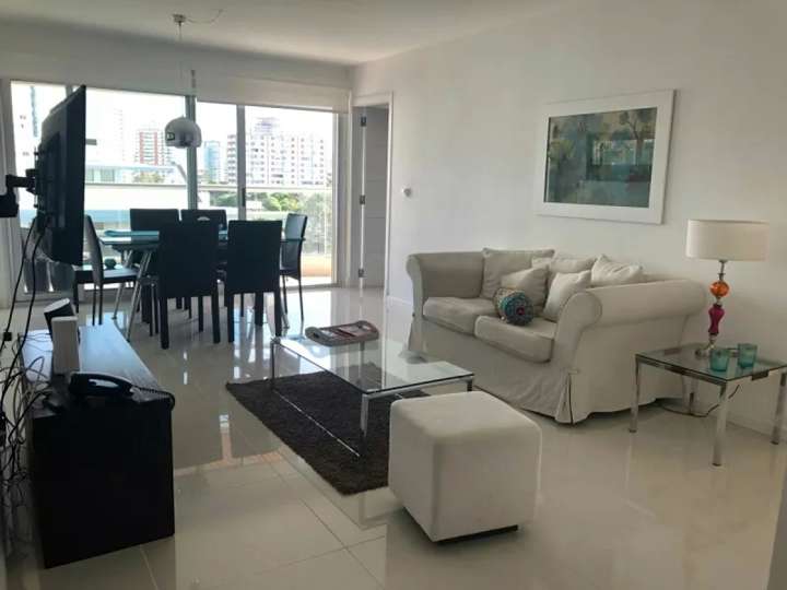 Apartamento en venta en Juana de América, Punta Del Este