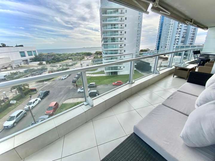 Apartamento en venta en Punta Del Este