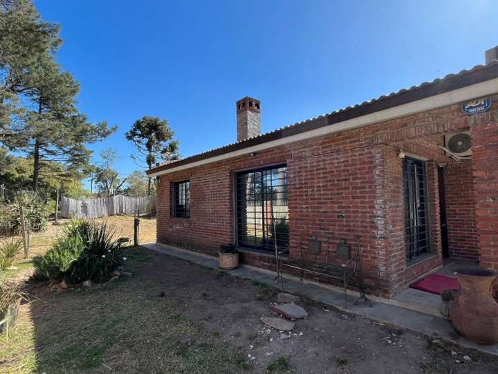 Casa en venta en El Pinar, Canelones