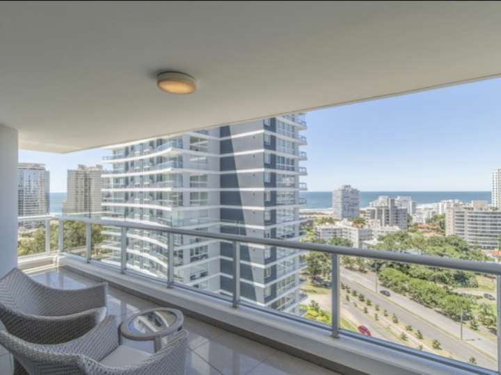 Apartamento en venta en Punta Del Este