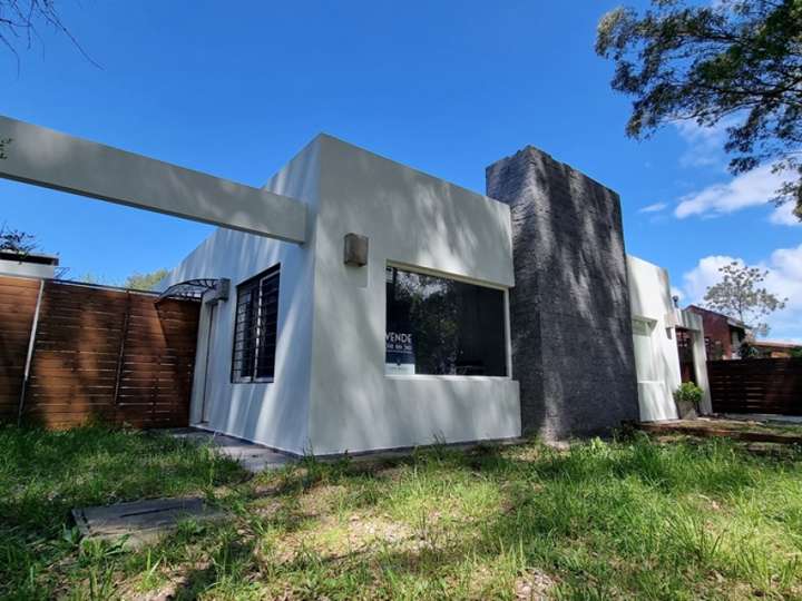 Casa en venta en Avenida de los Eucaliptus, Maldonado