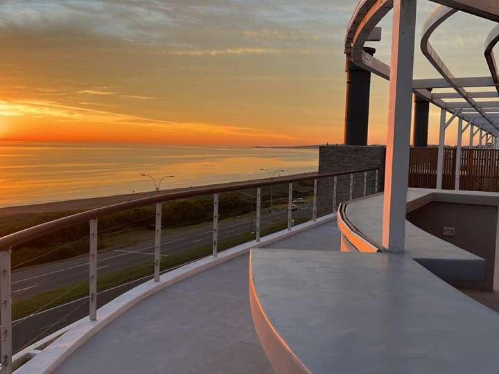 Apartamento en venta en Pinares, Maldonado