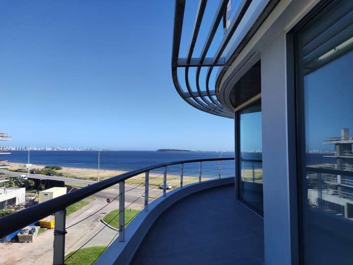 Apartamento en venta en Pinares, Maldonado