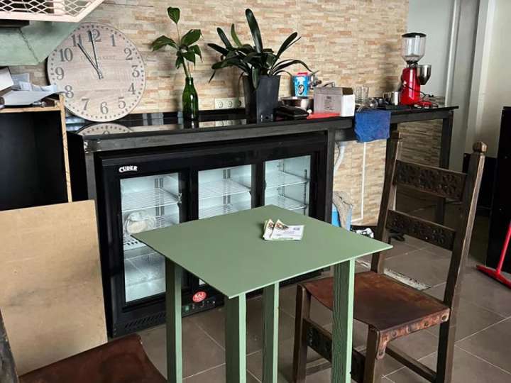 Comercial / Tienda en venta en Yaguarón, Montevideo