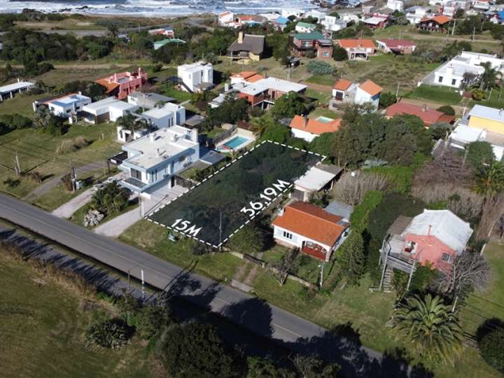 Terreno en venta en Anacahuita, Piriápolis