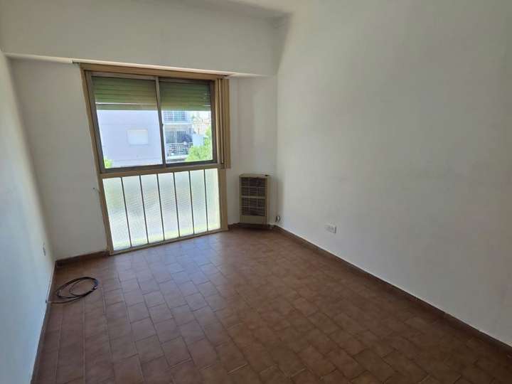 Departamento en alquiler en Caronti, 96, Buenos Aires