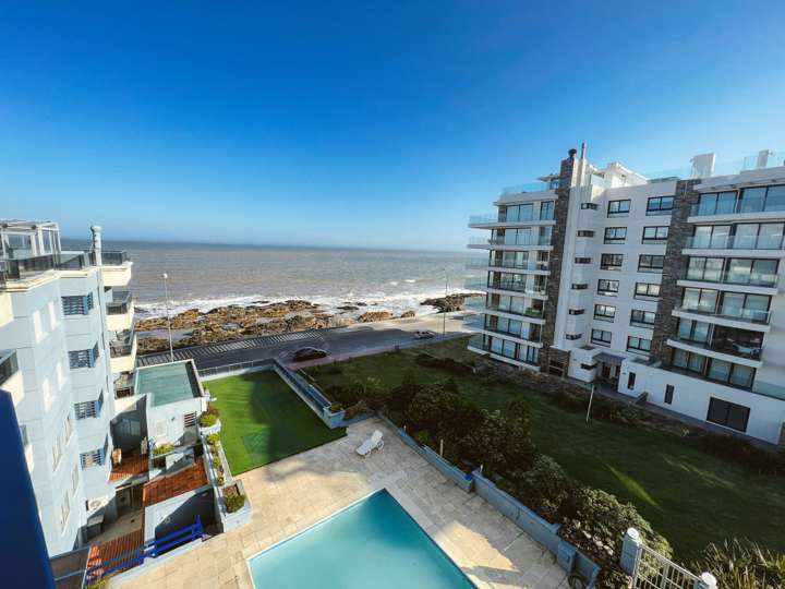 Apartamento en venta en Rambla General Artigas, Punta Del Este