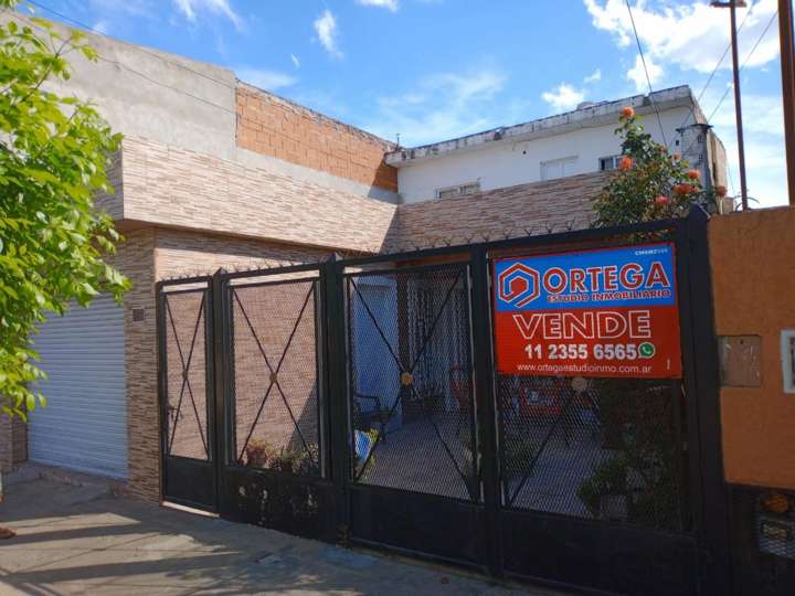 Casa en venta en Lourdes, Los Polvorines