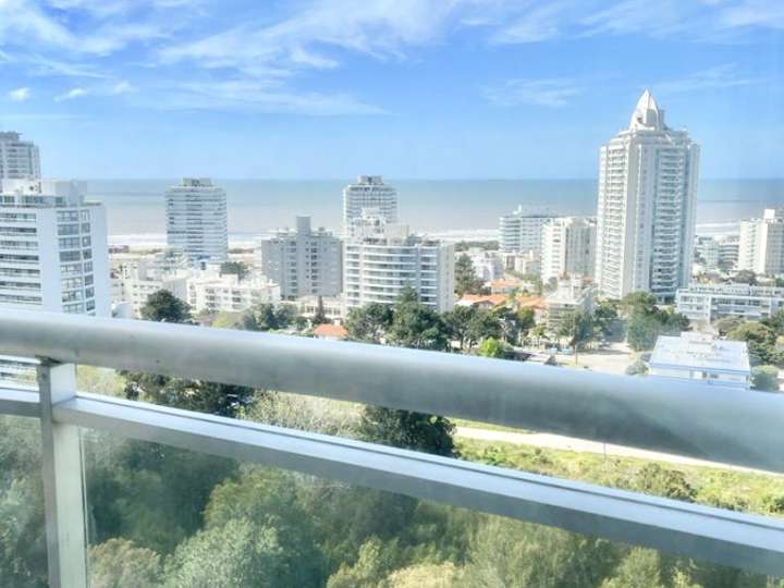 Apartamento en venta en Punta Del Este