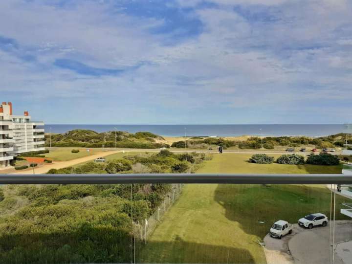 Apartamento en venta en Punta Del Este
