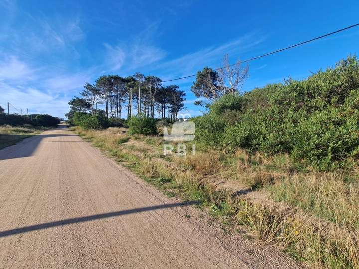 Terreno en venta en Calle 37 - La Taba, Buenos Aires