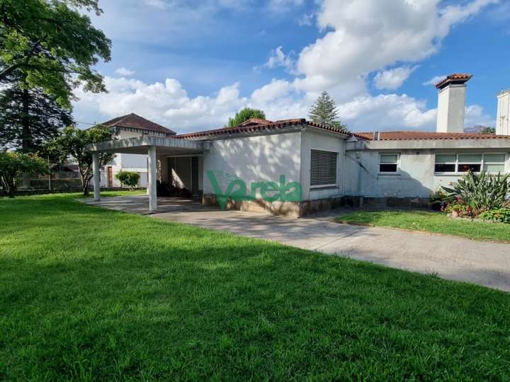 Casa en venta en Camino Carlos María de Pena, Montevideo